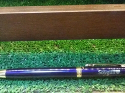 Гравировка текста и картинки на ручке